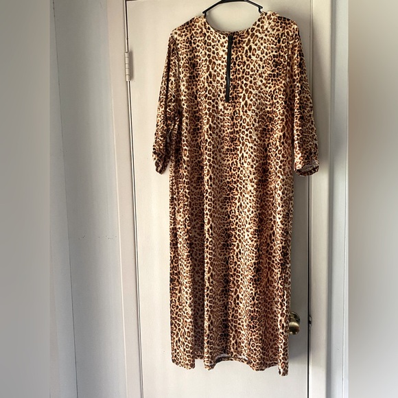 Leopard Print Long Sleeve Dress - Picture 2 of 5